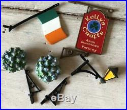Dept 56 Kellys Irish Crafts Christmas In The City Series #59216