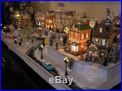 Dept 56, Lemax Display Platform! Town Center! Christmas in the City! Beautiful