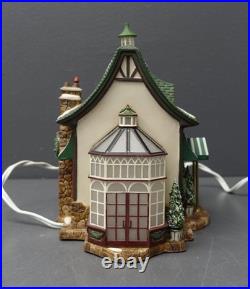 Dept 56 Light-up Tavern In The Park In The City Series Christmas Village Dept 56 Light-up Tavern In The Park In The City Series Christmas Village