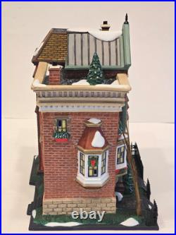 Dept 56 PARKSIDE HOLIDAY BROWNSTONE (2 pcs) Christmas in the City 56.58937 NIB