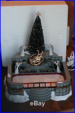 Dept 56 ROCKEFELLER PLAZA SKATING RINK christmas in the city complete with box