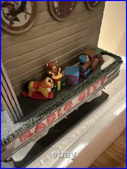 Dept 56 Radio City Music Hall Christmas in the City 2002 Christmas Village