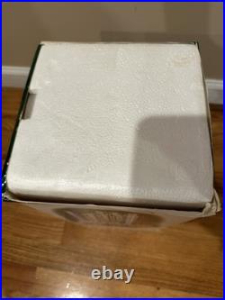 Dept 56 Radio City Music Hall Christmas in the City 2002 Christmas Village