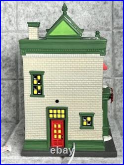 Dept 56 SANTA'S CORNER CONFECTIONERY Christmas In The City Village 6013402 NEW
