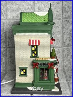 Dept 56 SANTA'S CORNER CONFECTIONERY Christmas In The City Village 6013402 NEW