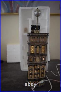 Dept 56 THE TIMES TOWER 2000 New Year Special Edition Village WORKS