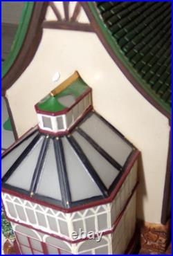 Dept. 56 Tavern In The Park Restaurant #58928 Christmas In The City Series