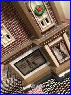 Dept. 56 Victoria's Doll House #56.59257 Christmas In The City. Slight Damage