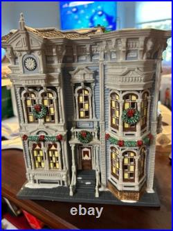 Dept 56 christmas in the city Lowery Apartments EUC