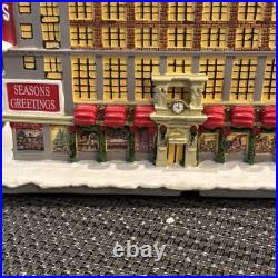 Hawthorne Village MACY'S Christmas In New York Collection With Santa HTF Rare Hawthorne Village MACY'S Christmas In New York Collection With Santa HTF Rare