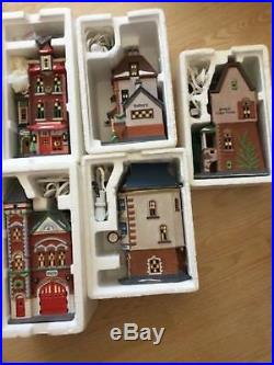 Lot of 5 Department 56 Christmas in the City Lighted Houses Free Shipping