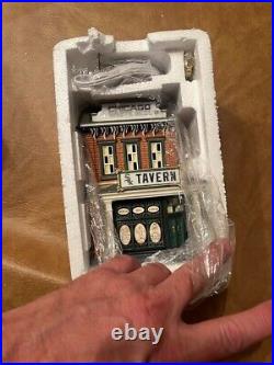 NEW Dept 56 Christmas in the City Chicago White Sox Tavern MLB NEW #59232