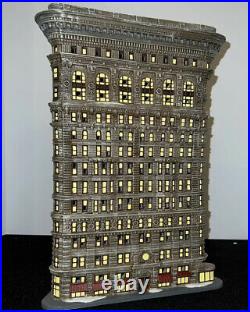 RARE Dept. 56 Flatiron Building Historical Landmark Series CIC #56.59260