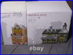 Rare Department 56-Christmas in the City Model Railroad Shop & Lincoln Station
