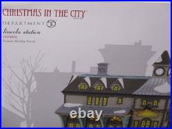 Rare Department 56-Christmas in the City Model Railroad Shop & Lincoln Station