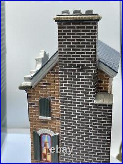 Rare Dept 56 Christmas In The City Kelly's Irish Crafts 59216 Village Building