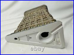 Retired Department 56 Christmas in the City Flat Iron Triangular Building WithBox Retired Department 56 Christmas in the City Flat Iron Triangular Building WithBox
