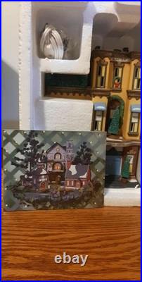 Vintage 1999 Dept. 56 Christmas in the City Series Parkview Hospital (RETIRED)