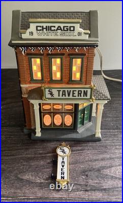 Vintage Dept 56 Chicago White Sox Tavern Christmas in the City Series READ